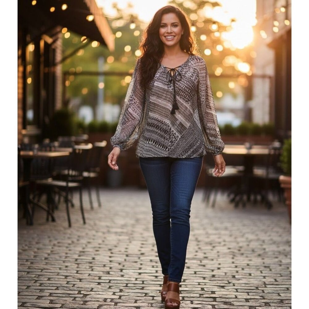Jessica Simpson Long-Sleeve Sheer Boho Blouse With Tassel Tie Neckline Black/Gra